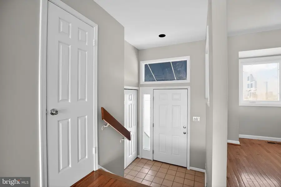 8076 Windward Key Dr, Chesapeake Beach, MD 20732 - #3