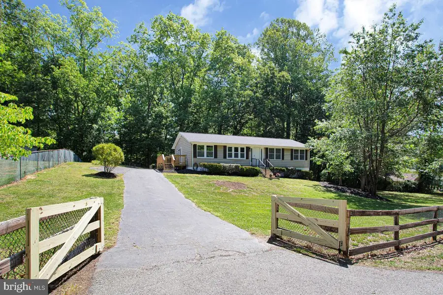 5577 Stephen Reid Rd, Huntingtown, MD 20639 - #3