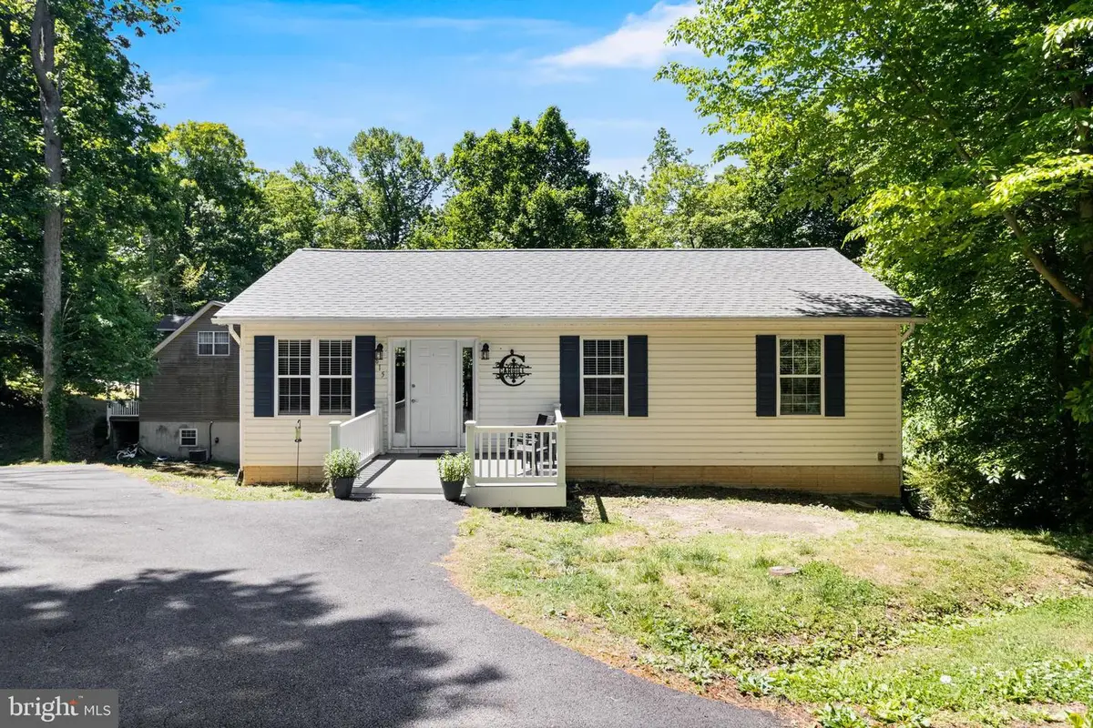 615 Flint Ct, Lusby, MD 20657 - #1