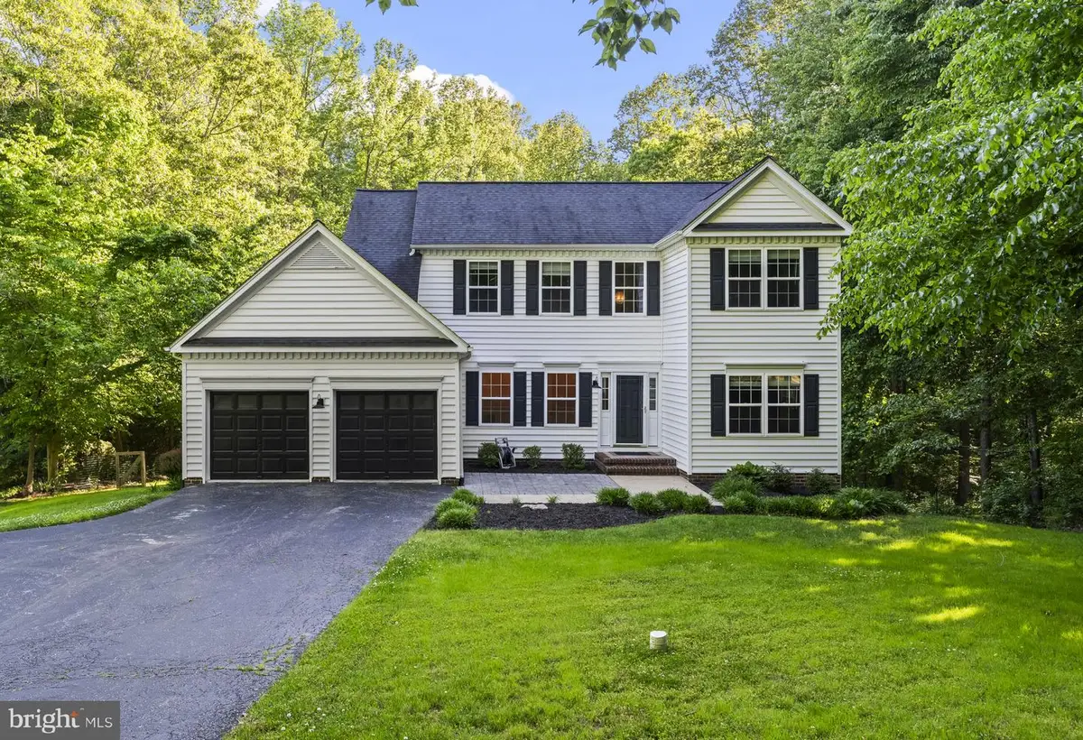 210 Walnut Creek Rd, Huntingtown, MD 20639 - #1