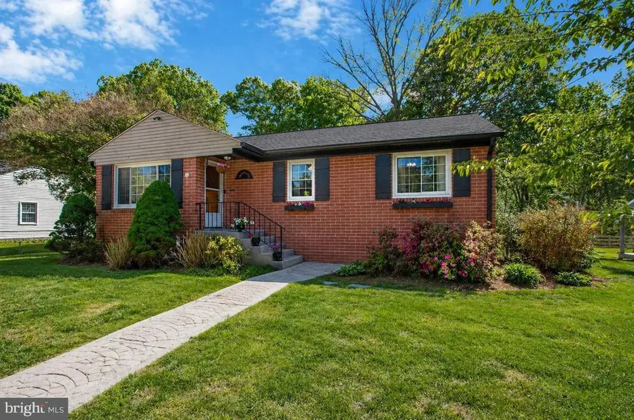 24 Robshire Manor Rd, Huntingtown, MD 20639 - #3