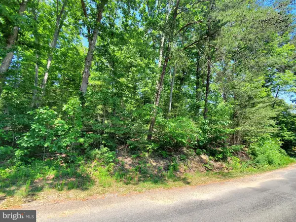 11974 Hemlock Rd, LUSBY, MD 20657