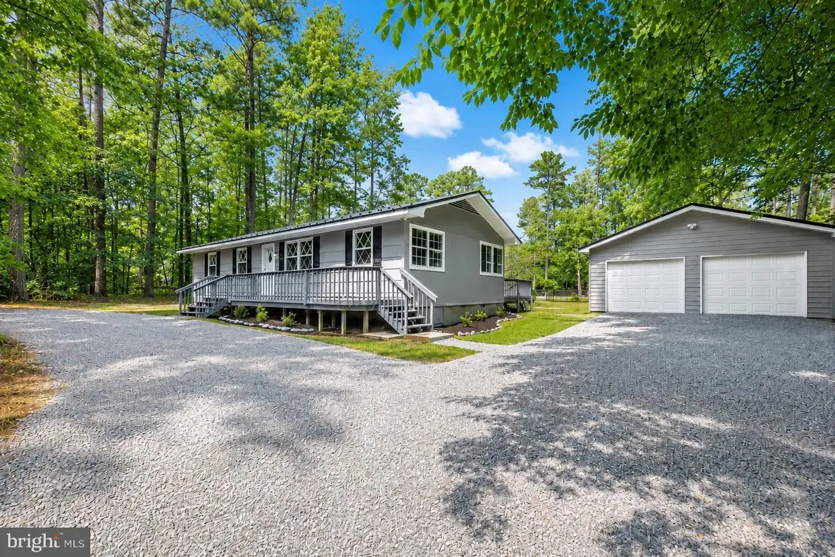 834 Lazy Ln, Lusby, MD 20657 - #1