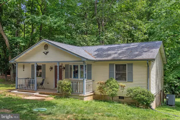 910 Golden West Way, LUSBY, MD 20657