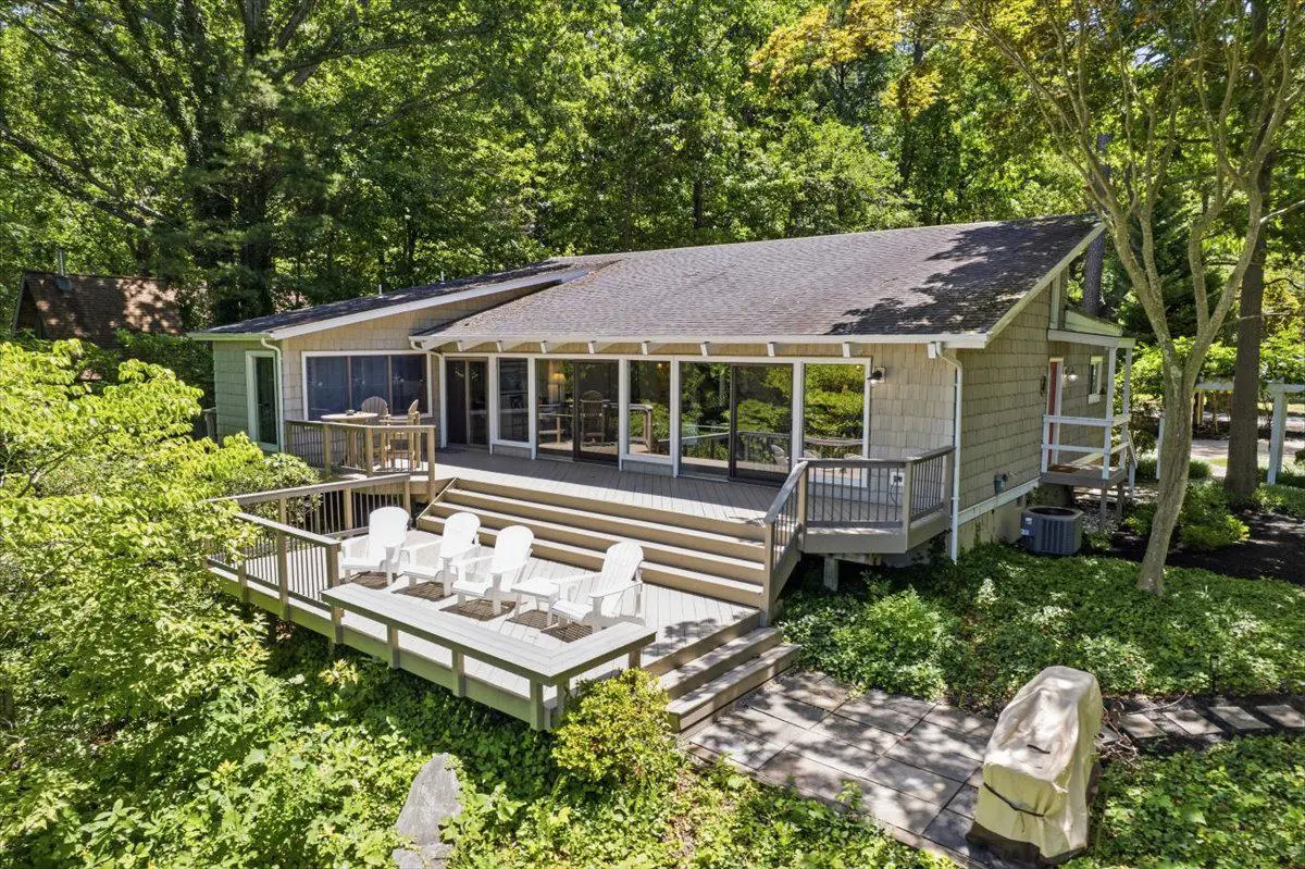 12715 Mill Creek Dr, Lusby, MD 20657 - #1