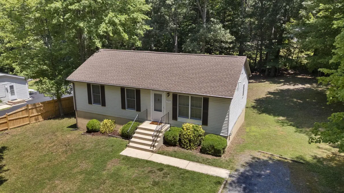 745 White Sands Dr, Lusby, MD 20657 - #1
