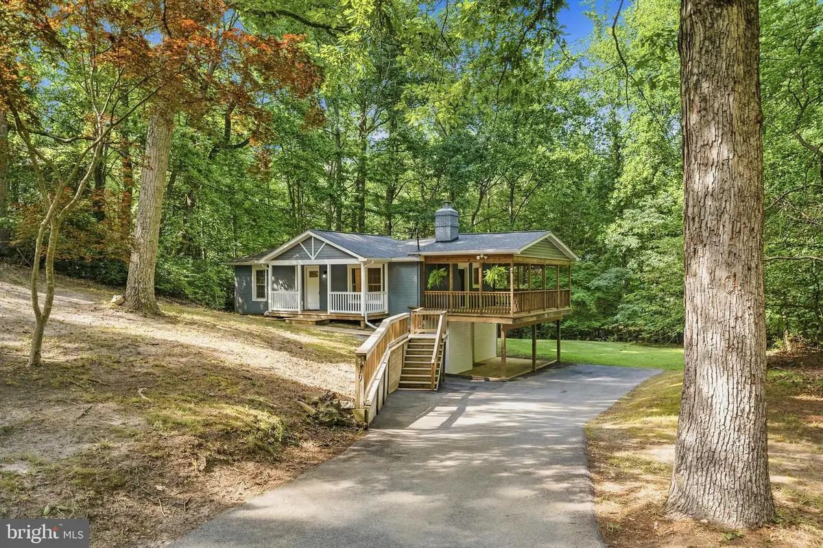 410 Hawthorne Ct, Lusby, MD 20657 - #1