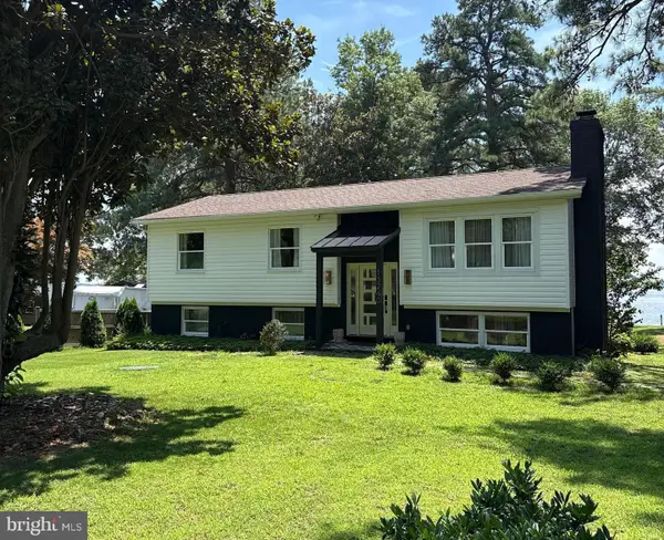 13240 Trenton Ave, LUSBY, MD 20657