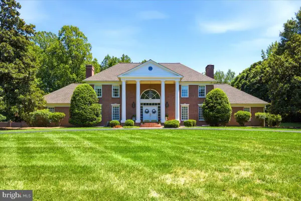 2230 Shields Dr, DUNKIRK, MD 20754