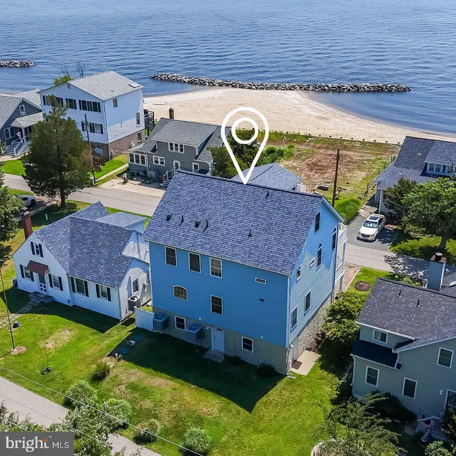 2818 Beach Dr, Huntingtown, MD 20639 - #3