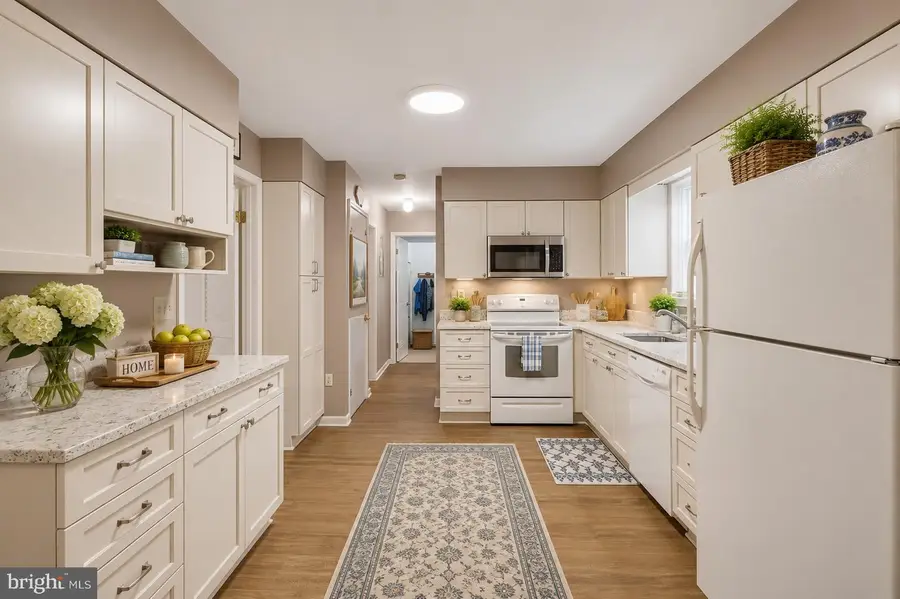 9810 Golden Russet Dr, Dunkirk, MD 20754 - #3