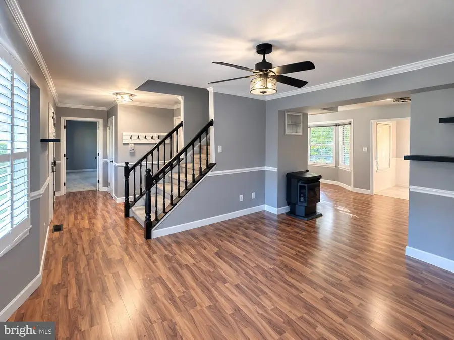 31 Radcliffe Dr, Huntingtown, MD 20639 - #3