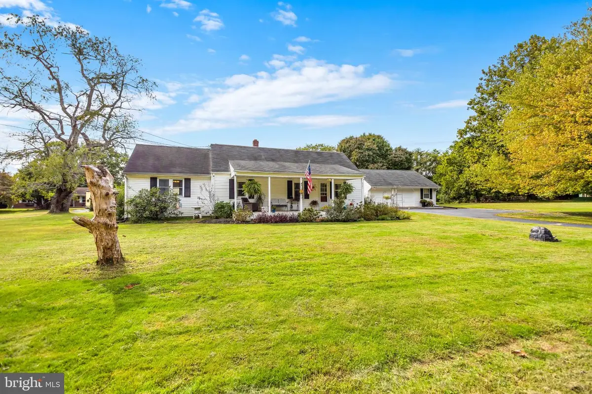 6281 Quarles Rd, Saint Leonard, MD 20685 - #1