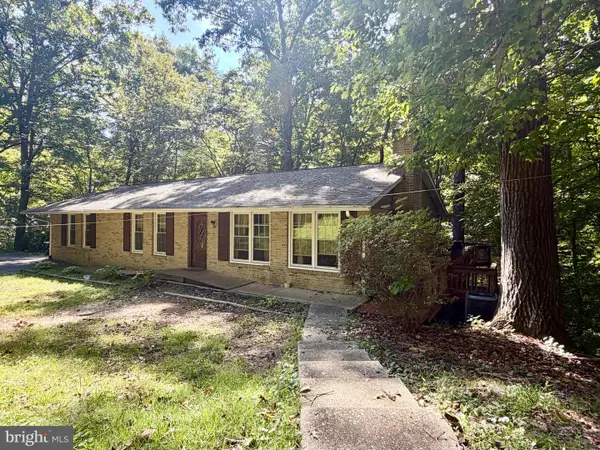 5830 Carol Ct, HUNTINGTOWN, MD 20639