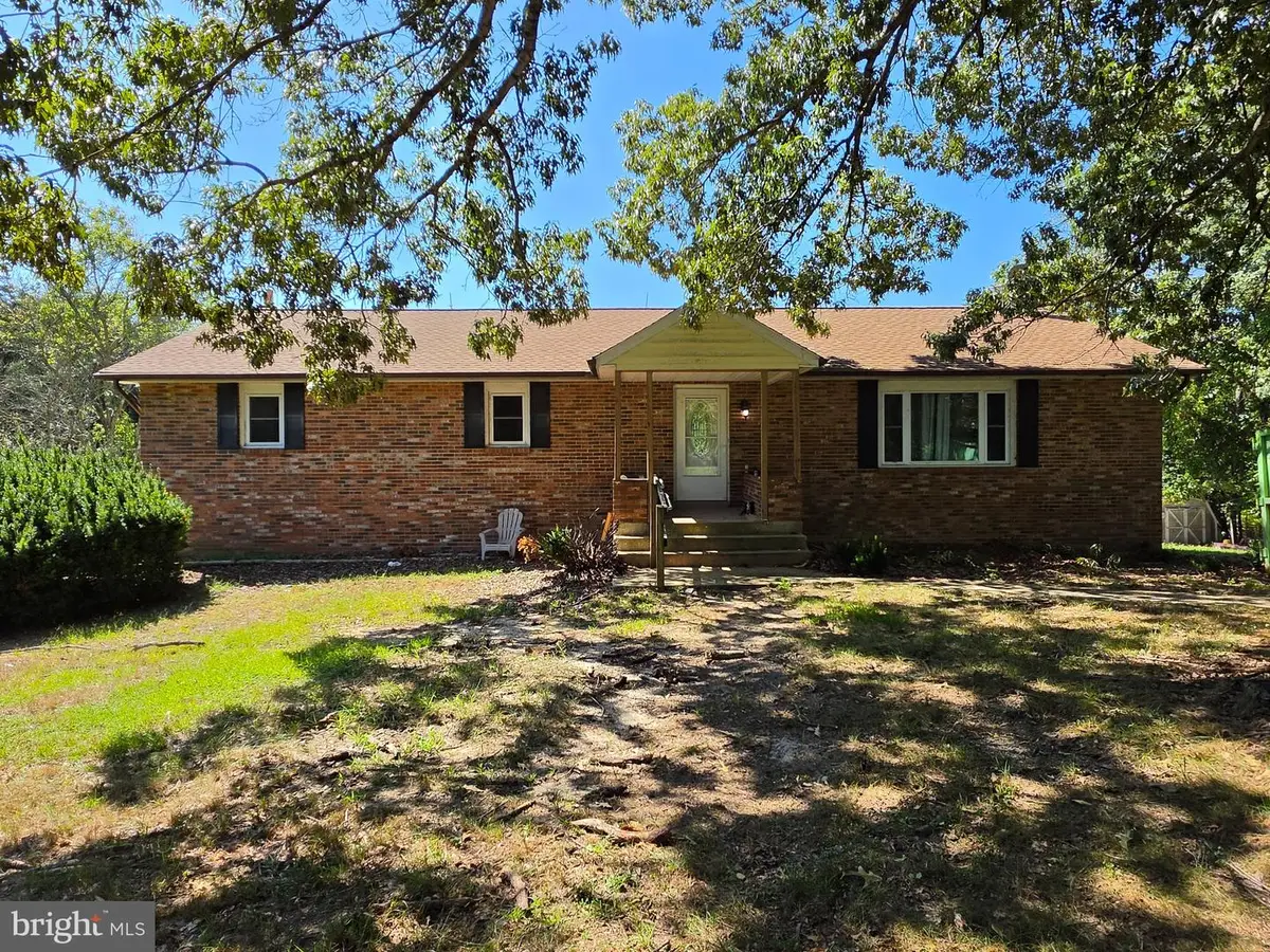 5865 Mackall Rd, Saint Leonard, MD 20685 - #1