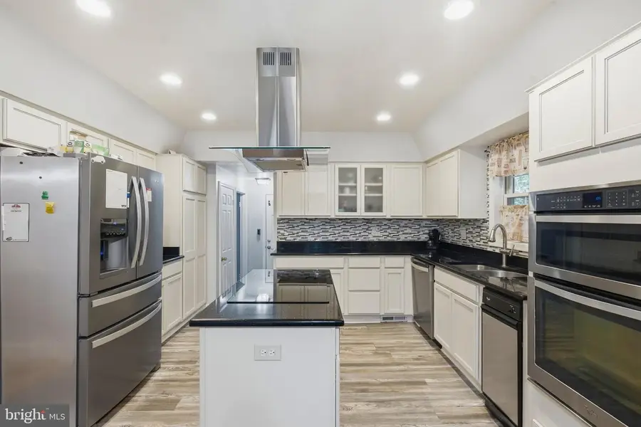 100 Little Tree Ln, Owings, MD 20736 - #3