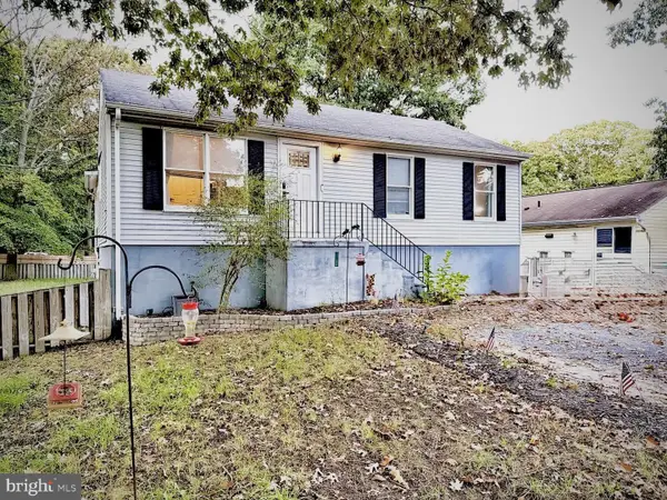 553 White Sands Dr, LUSBY, MD 20657