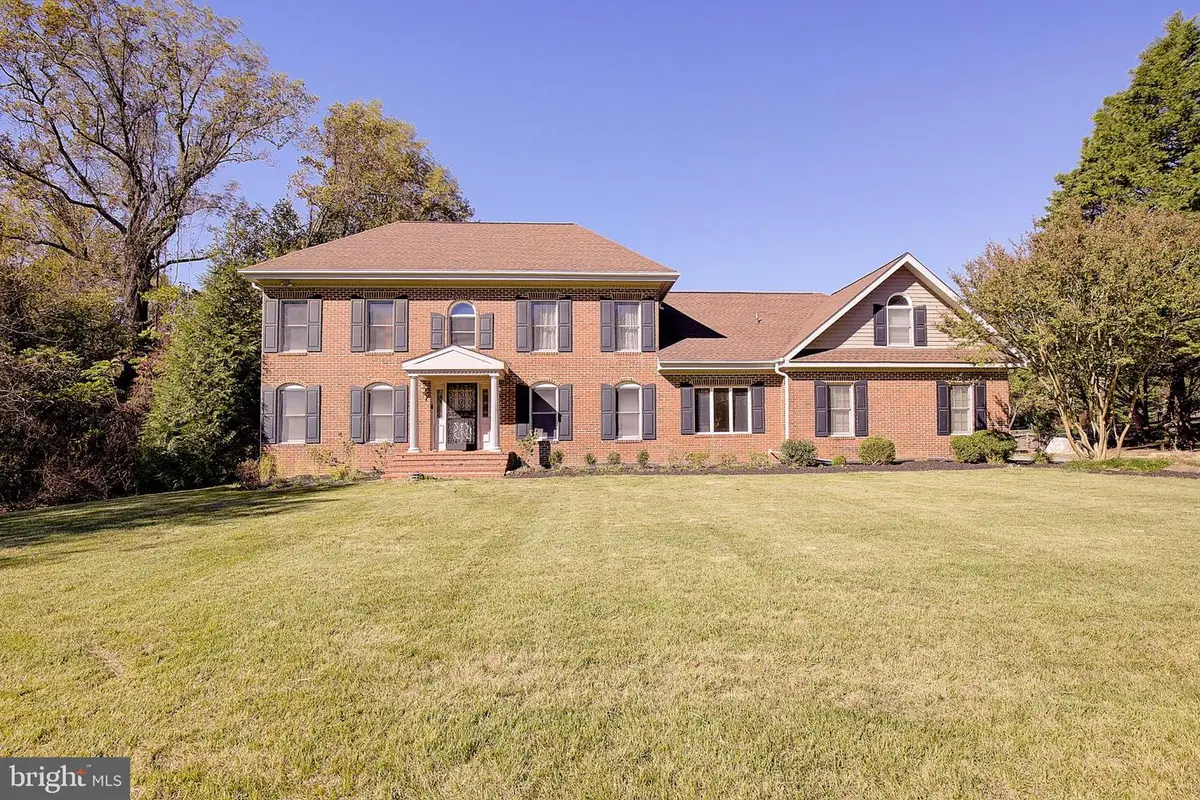 8904 Stratford Ct, Owings, MD 20736 - #1