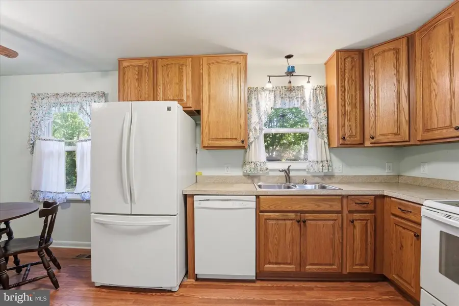 5730 Long Beach Dr, Saint Leonard, MD 20685 - #3