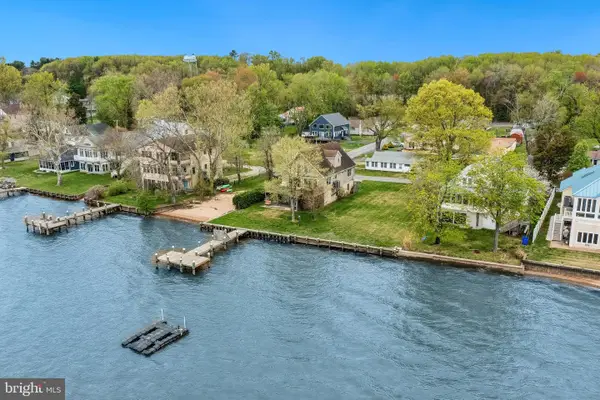 2 Greenbrier Rd, PERRYVILLE, MD 21903