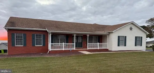 67 Chesapeake Cir, Earleville, MD 21919 - Image #1