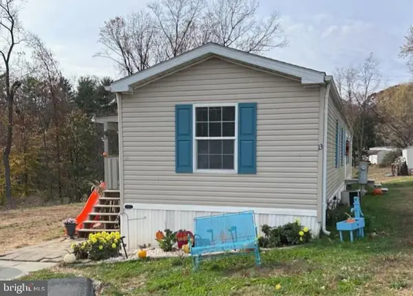 13 Springway, CONOWINGO, MD 21918