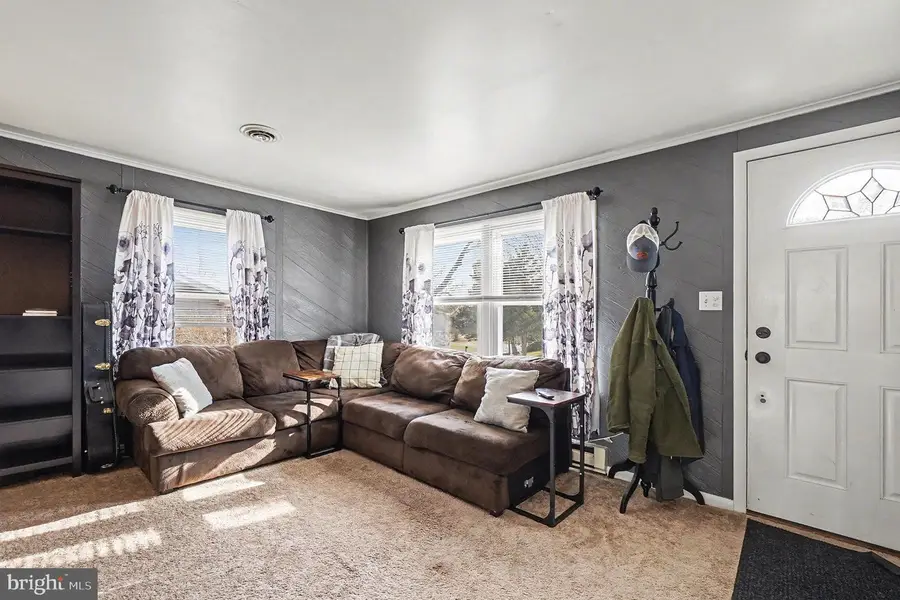 111 N Tartan Dr, Elkton, MD 21921 - Image #2