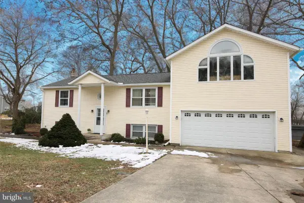 105 W Village Rd, ELKTON, MD 21921