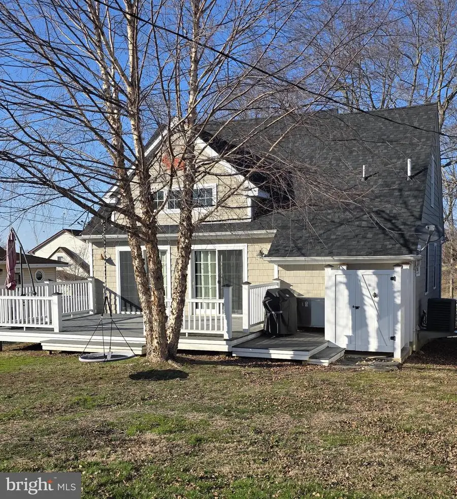 38 Virginia Ave, Earleville, MD 21919 - #2