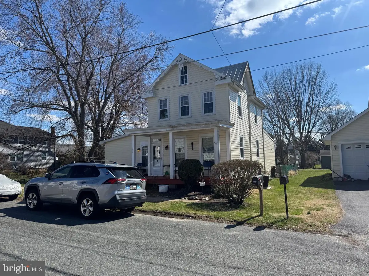 320 Cecil St, Chesapeake City, MD 21915 - #1