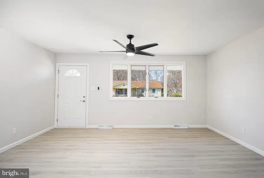 15 Peach Rd, Elkton, MD 21921 - #3