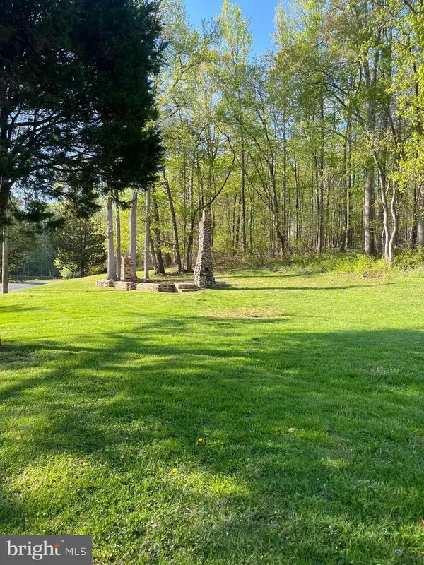 1292 Shady Beach Rd, ELKTON, MD 21921