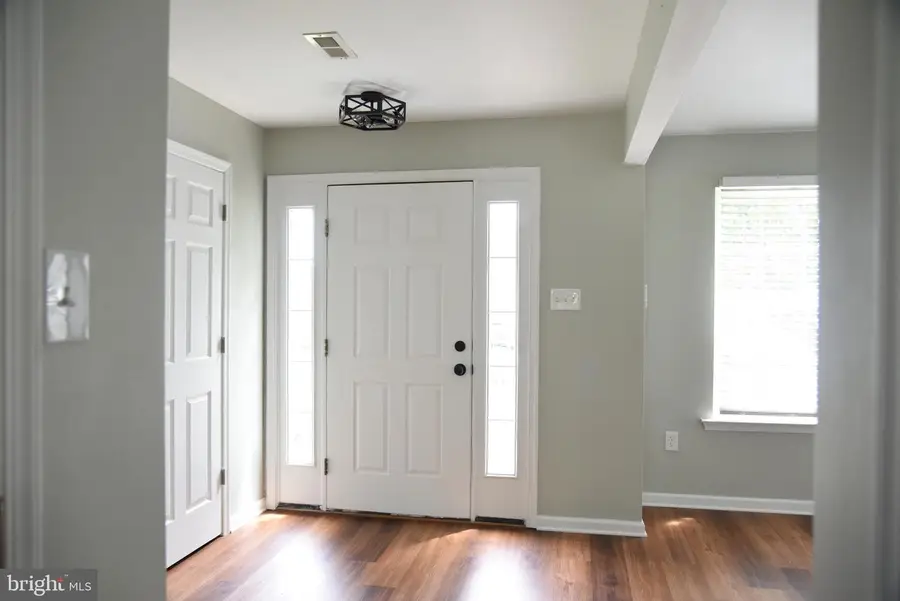 102 Maple Leaf Dr, Rising Sun, MD 21911 - #2