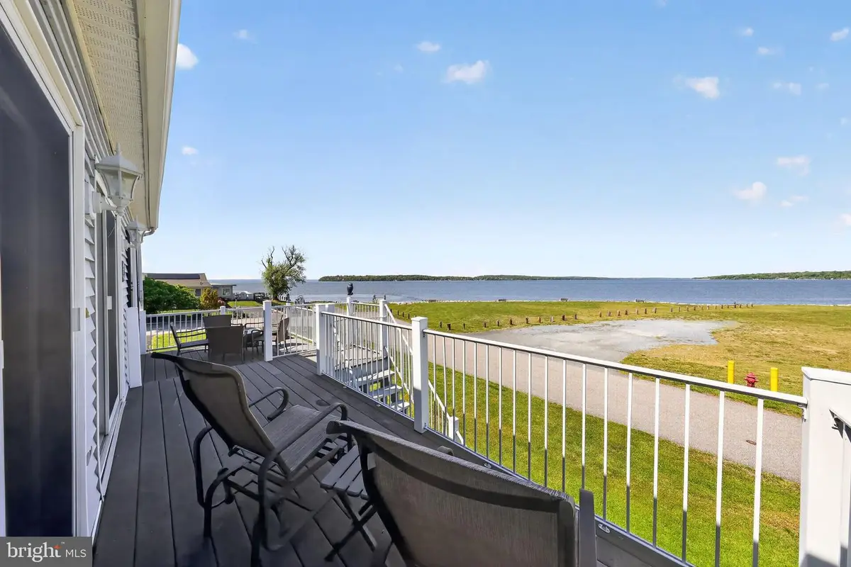 114 Bluff Rd, Earleville, MD 21919 - #1