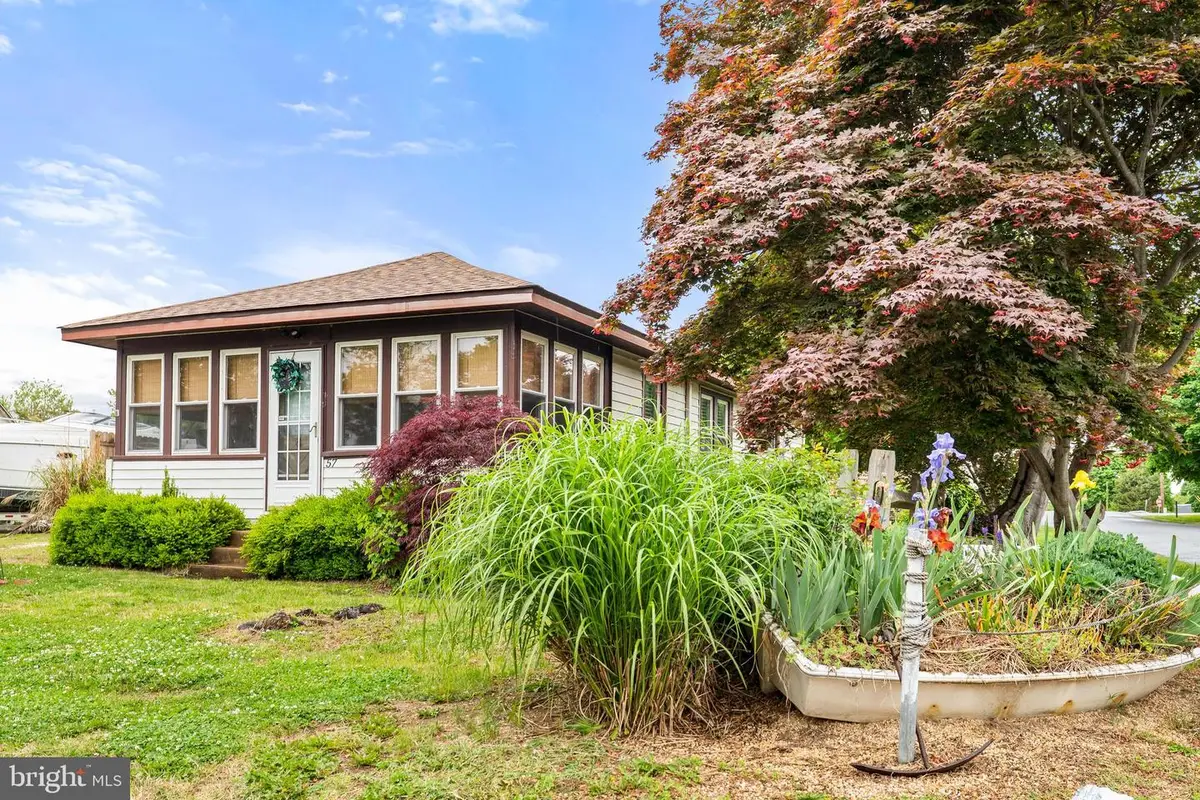 57 New York Ave, Earleville, MD 21919 - #1