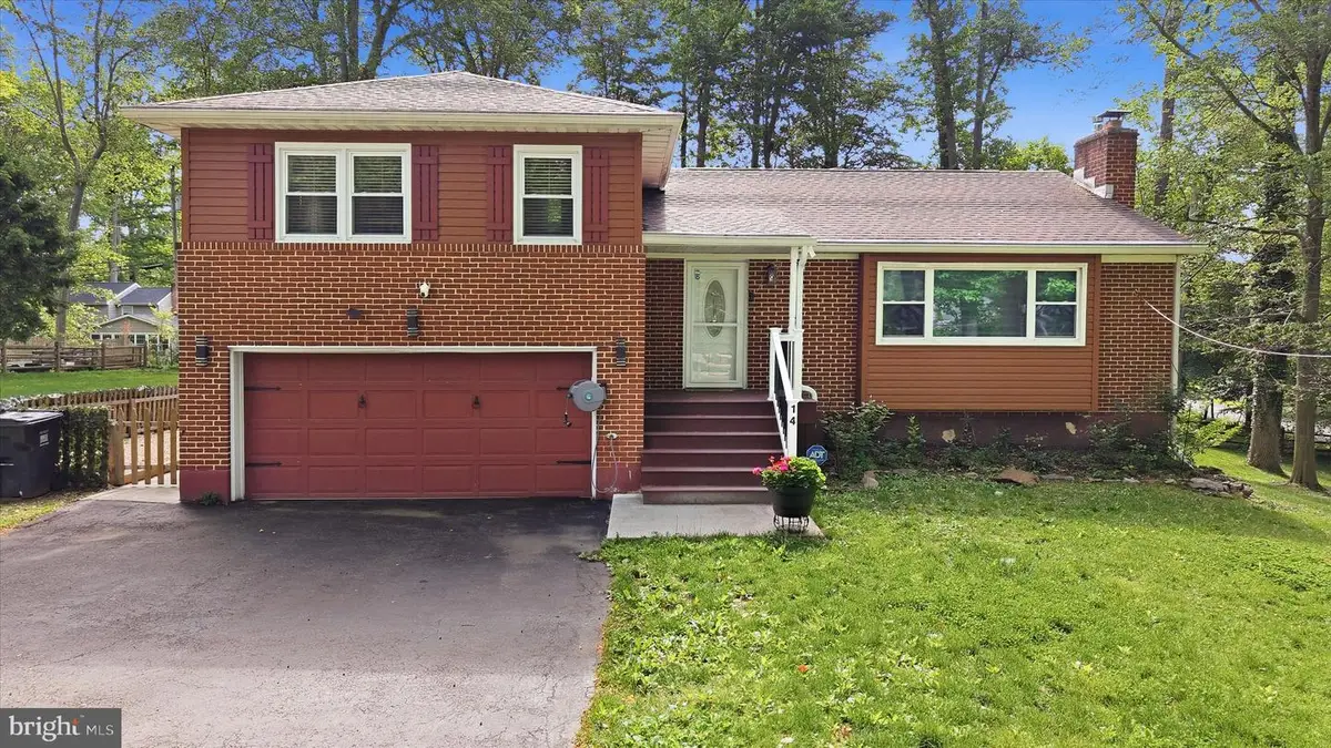 14 E Parkway, Elkton, MD 21921 - #1