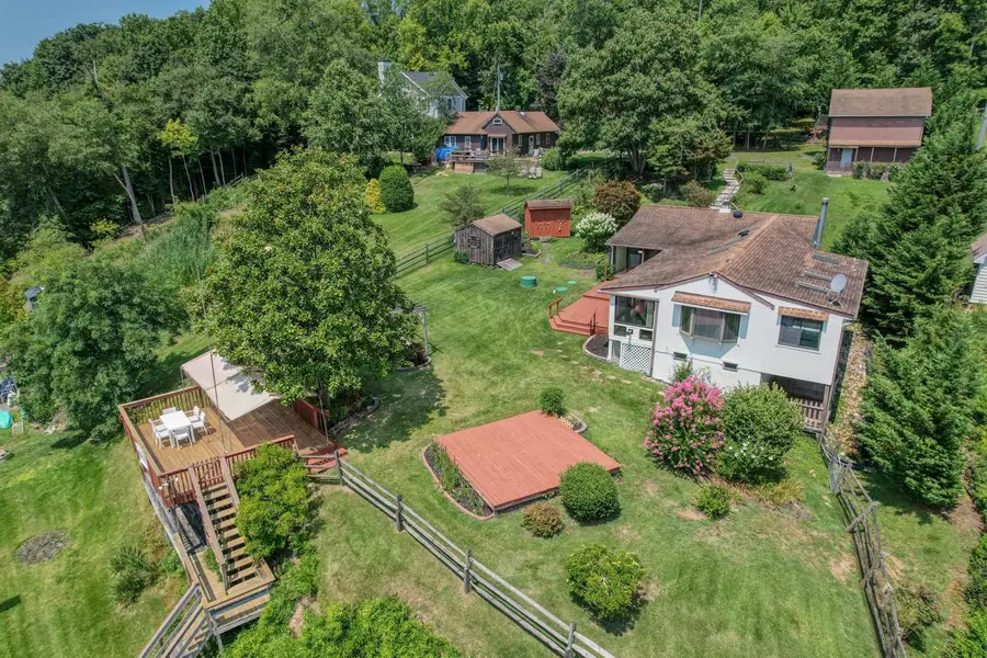 64 S Shore Rd, Elkton, MD 21921 - #2