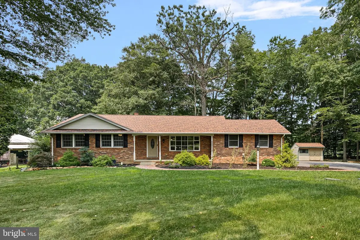215 Calvert Rd, Rising Sun, MD 21911 - #1