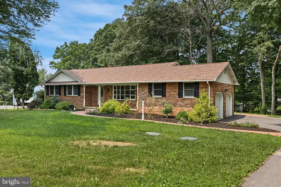 215 Calvert Rd, Rising Sun, MD 21911 - #2