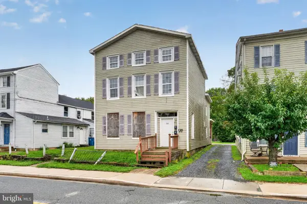 242 W Main St, ELKTON, MD 21921