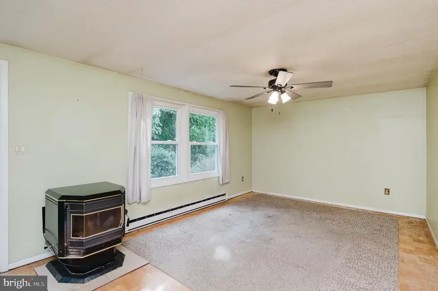 422 N Walnut St, Rising Sun, MD 21911 - #3