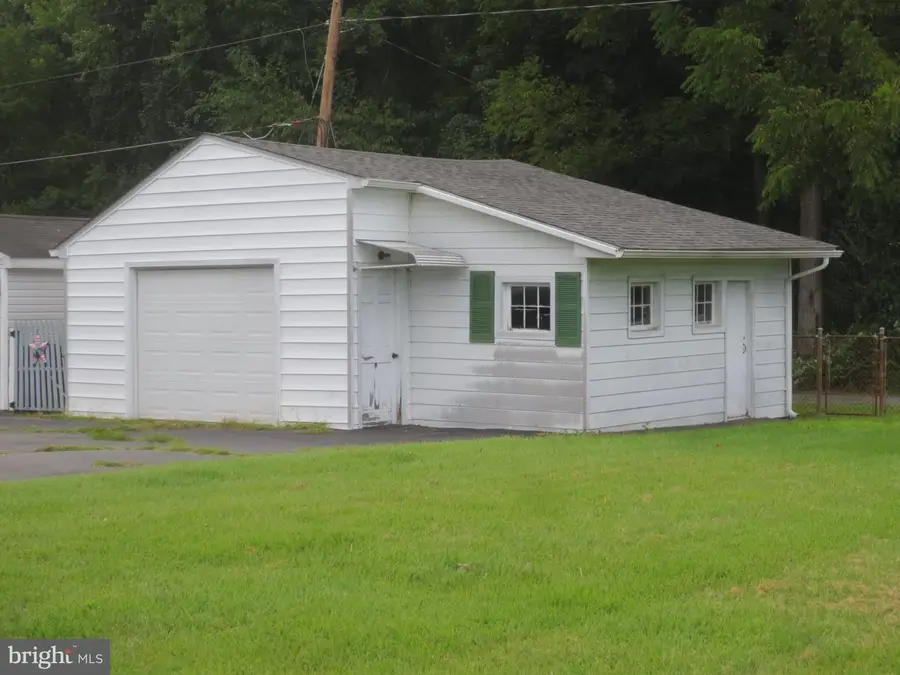 73 Farmdale Rd, Earleville, MD 21919 - #3