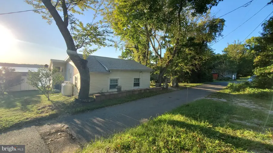 437 W Lewis Shore Rd, Elkton, MD 21921 - #2
