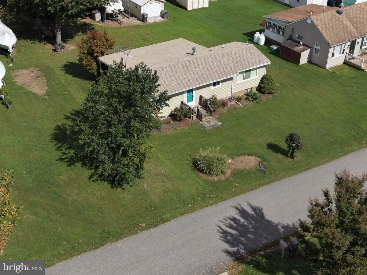 17 Midway Dr, Earleville, MD 21919 - #1