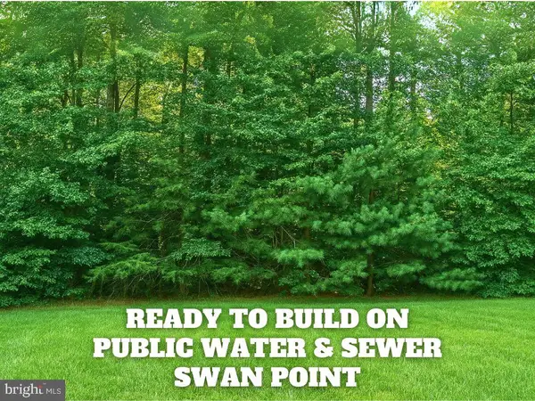 14835 King Charles Dr, SWAN POINT, MD 20645