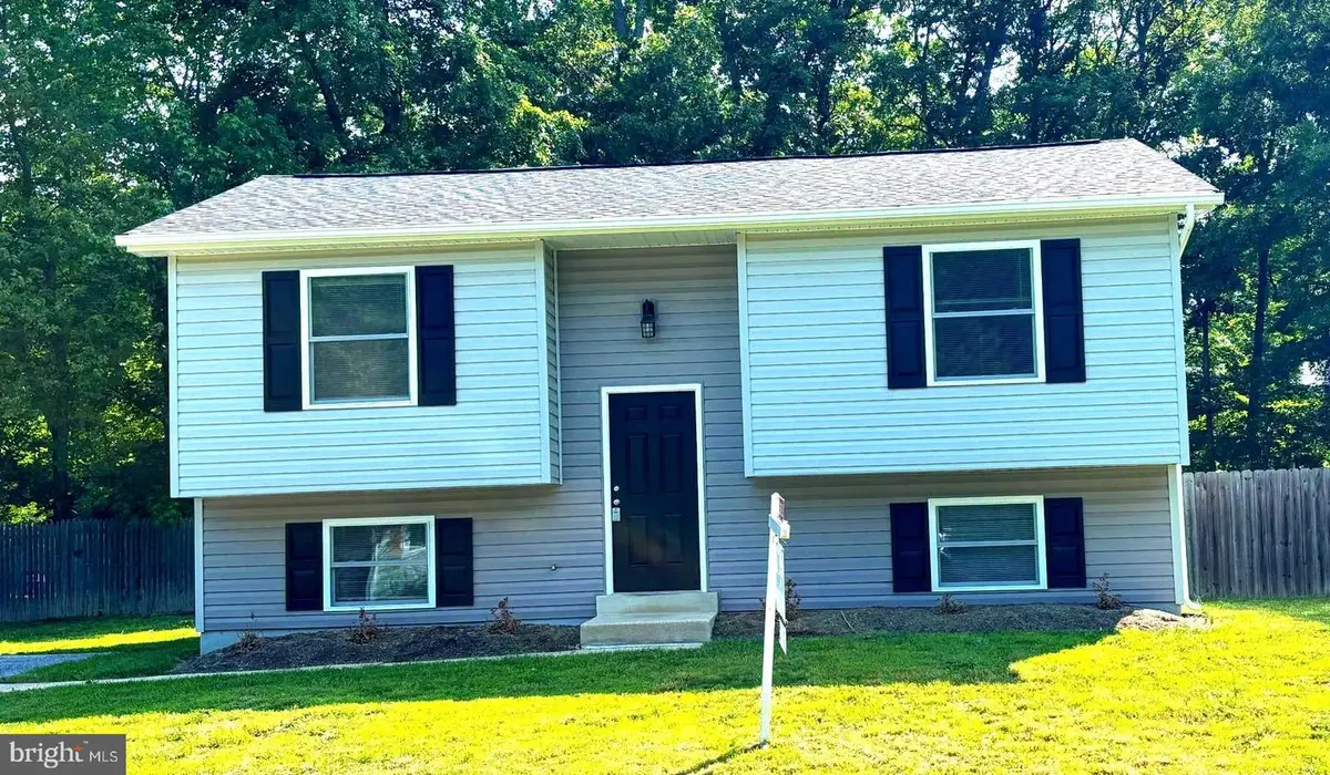 12820 Twin Oak Dr, Waldorf, MD 20601 - Image #1