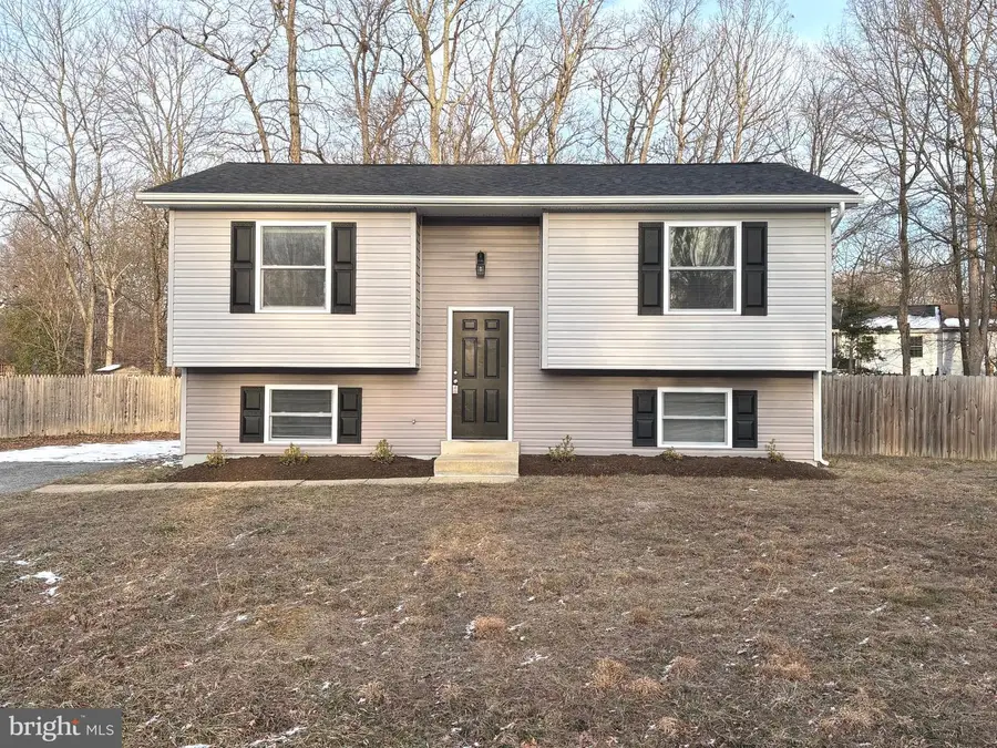 12820 Twin Oak Dr, Waldorf, MD 20601 - Image #2