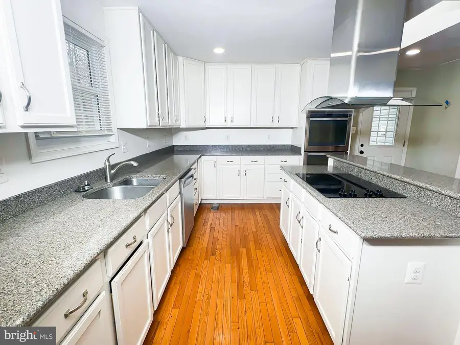 2204 Holly Oak Ct, Waldorf, MD 20601 - Image #3