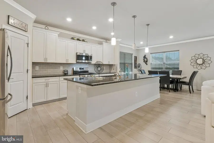 5735 Lewis Carroll Dr, White Plains, MD 20695 - Image #2