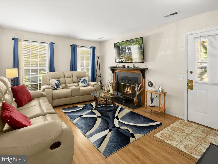 3455-b Zinnia Pl, Waldorf, MD 20602 - Image #2